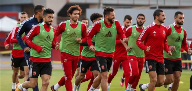 مران-الأهلي-|-كولر-يحاضر-اللاعبين-بالفيديو-استعدادًا-لمباراة-فاركو-في-الدوري.-وغياب-بيرسي-تاو - 360 كورة اونلاين - مباريات اليوم مباشر جوال koora live - kora360 مران-الأهلي-|-كولر-يحاضر-اللاعبين-بالفيديو-استعدادًا-لمباراة-فاركو-في-الدوري.-وغياب-بيرسي-تاو