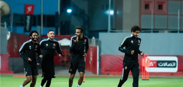 الأهلي-يختتم-استعداداته-لمباراة-فاركو-في-الدوري.-وتأكيد-غياب-ثنائي-الفريق - 360 كورة اونلاين - مباريات اليوم مباشر جوال koora live - kora360 الأهلي-يختتم-استعداداته-لمباراة-فاركو-في-الدوري.-وتأكيد-غياب-ثنائي-الفريق