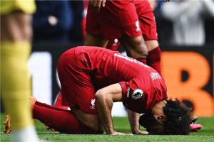 تعرف على تقييم محمد صلاح بعد مباراة ليفربول وتوتنهام في الدوري الإنجليزي