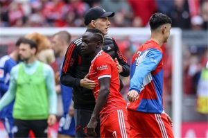 ميرور: ساديو ماني على رادار مانشستر يونايتد للعودة إلى الدوري الإنجليزي
