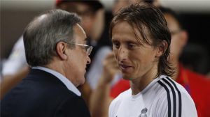 آس: مودريتش اجتمع بـ بيريز وأخبره بقراره بشأن مستقبله مع ريال مدريد