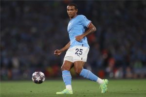 مانشستر سيتي يمنح مكافأة مميزة لـ أكانجي