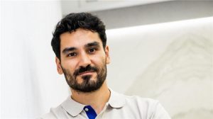جوندوجان: شخصيتي تشبه تشافي.. وأتطلع إلى موسم رائع مع برشلونة
