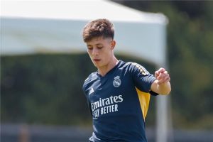 بعد تعرضه لإصابة مُفزعة.. تفاصيل علاج أردا جولر ومدة غيابه عن ريال مدريد